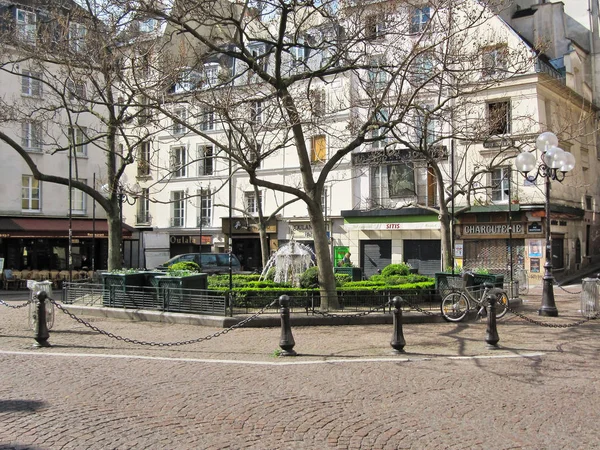 Área Contrescarpe (Place De La Contrescarpe) em Paris — Fotografia de Stock