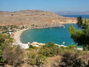 Bay ve plaja yakın Lindos şehir