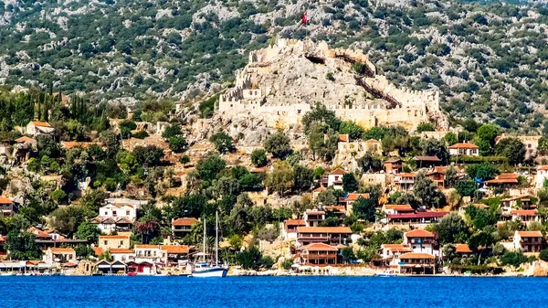 Antalya Nın Kekova Ilçesinde Akdeniz Kıyısındaki Antik Simena Köyü — Stok fotoğraf