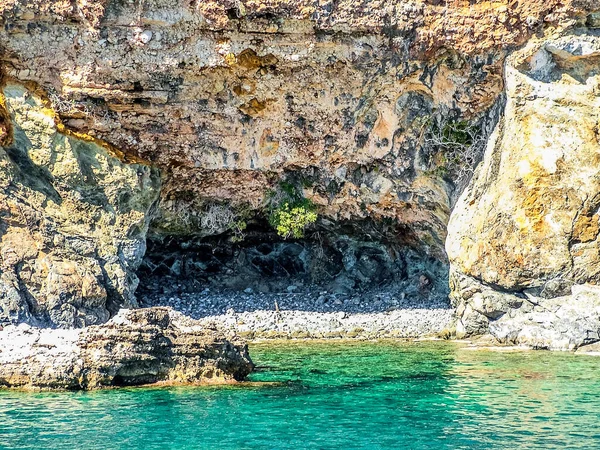 Barlang Földközi Tenger Partján Antalya Öbölben Camyuva Falu Közelében Kemer — Stock Fotó