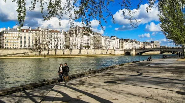 Paříž Francie Března 2014 Jarní Pohled Ostrov Saint Louis Quai — Stock fotografie