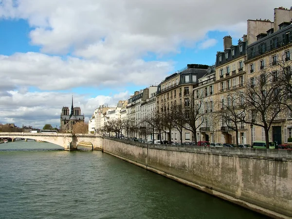 Paris Fransa Bahar Sağda Saint Louis Adasındaki Quay Bethune Var — Stok fotoğraf