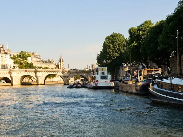 Paříž Francie Května 2007 Řeka Seina Před Námi Pont Neuf — Stock fotografie