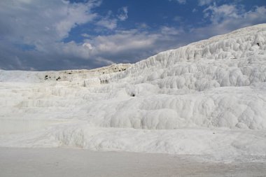 Türkiye, nadir doğal olay Pamukkale egzotik incisi.