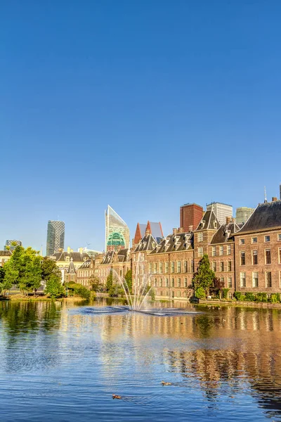Binnenhof e skyline all'Aia — Foto Stock