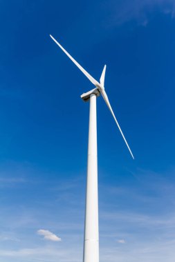 Rüzgar Türbini ile yenilenebilir enerji üretimi
