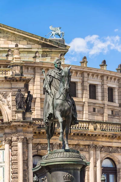 Statua equestre a Dresda — Foto Stock