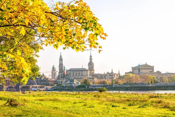 Outono em Dresden — Fotografia de Stock