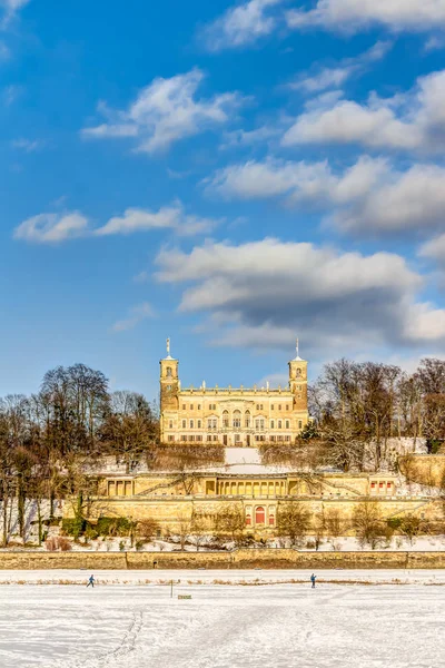 Castelo de Albrechtsberg em Dresden no inverno Imagens Royalty-Free