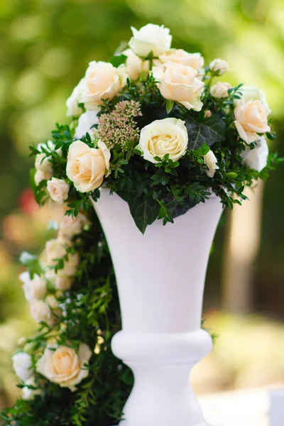 Décor floral de mariage, intérieur. Festive  . — Photo