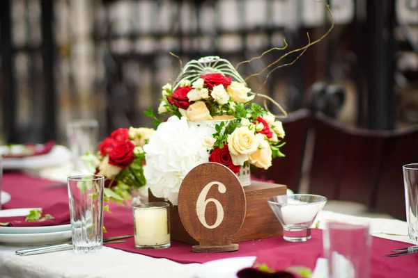 Decoração de casamento, interior. Festivo  . — Fotografia de Stock