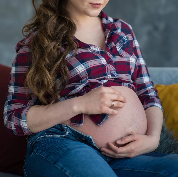 Mujer Joven Hermosa Embarazada Concepto Maternidad Feliz —  Fotos de Stock