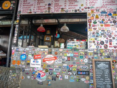 PHAYAO, THAILAND -JANUARY, 12020: Magic Mountain Pha Chang Noi alt bölgesi, Pong bölgesi, Tayland 'da bulunan tarihi kafe.