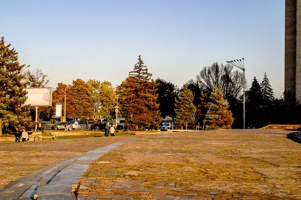 Parco della città di Dnipro in autunno — Foto Stock