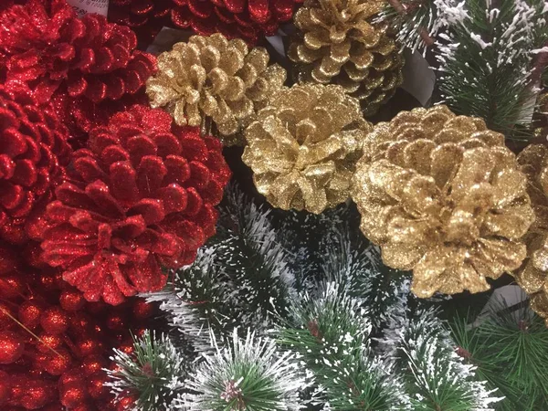 Nahaufnahme Von Schönen Geschmückten Weihnachtsbaum Abstrakten Design Hintergrund — Stockfoto