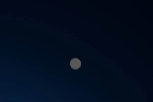 Abstract Full Moon Defocused Bokeh Night Light Background — 스톡 사진