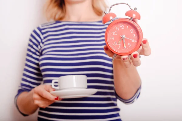 Çay el ile çalar saat — Stok fotoğraf