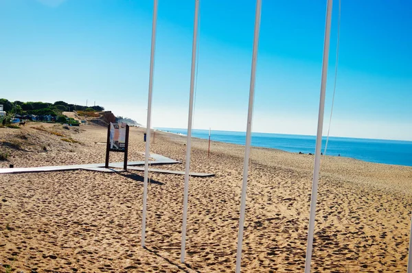 Beau Paysage Marin Ensoleillé Vacances Pont Bois Sur Plage Sable — Photo