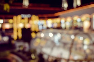Bulanık bokeh ışık arka plan festival gecesi açık hava aydınlatması