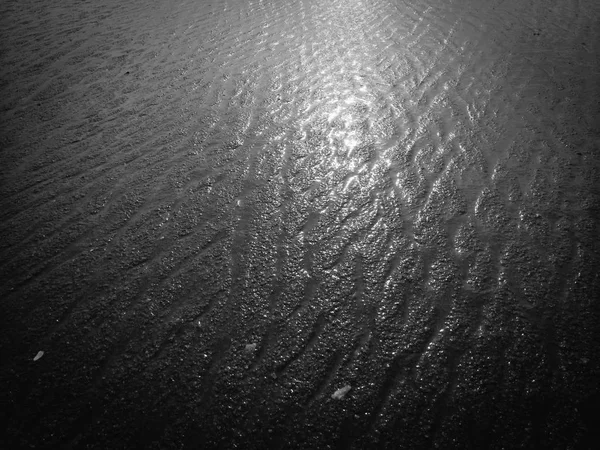 Morze Czarne Wulkaniczne Piaszczystej Powierzchni Oceanu Beach Tło Widok Góry — Zdjęcie stockowe