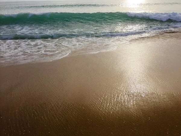 Білий Океан Морська Піна Натуральна Піщана Поверхня Пляжу Фон Вид — стокове фото