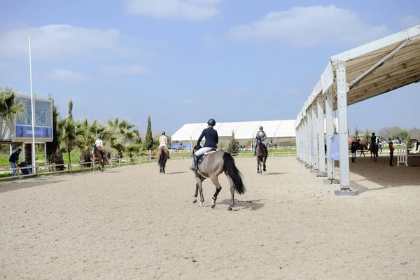 Vilamoura Atlantic Tour Febrero 2017 Jinetes Sus Caballos Competición Centro — Foto de Stock