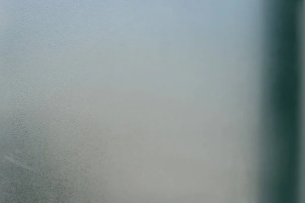 Ventana Vidrio Nebuloso Transparente Borroso Con Gotas Agua Condensada Fondo — Foto de Stock