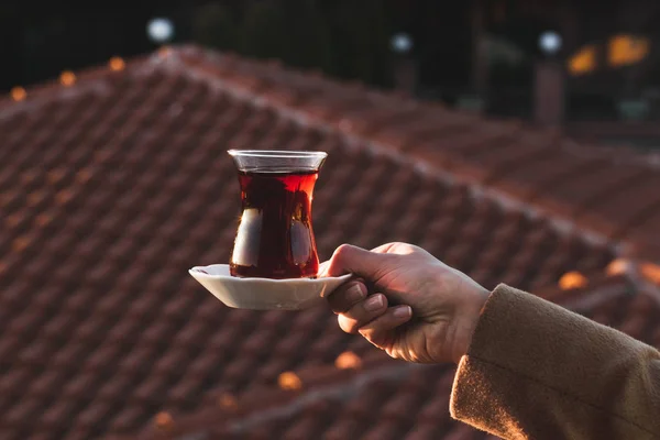 Чашка традиційного турецького чаю. — стокове фото