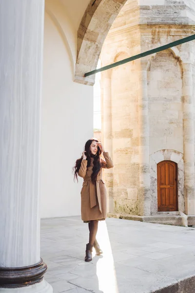 Autumn portrait of woman — Stock Photo, Image