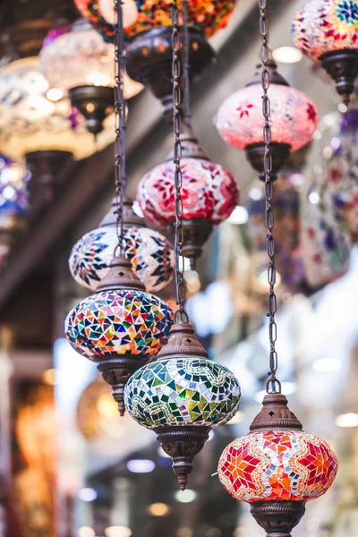 Incroyables lampes turques artisanales traditionnelles — Photo