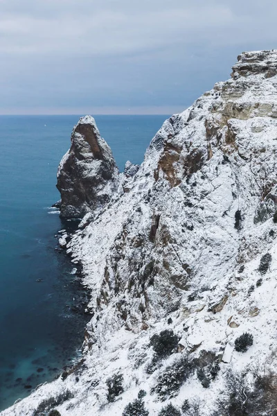 Vinter hav landskap i Fiolent — Stockfoto