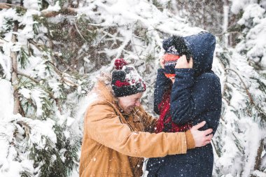 kaç karlı orman içinde