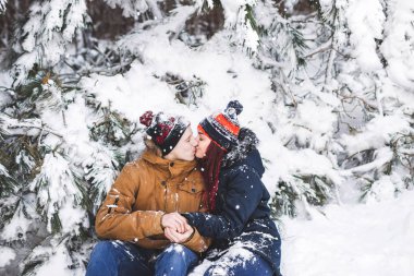 kaç karlı orman içinde