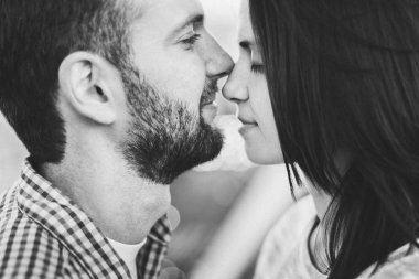 Yakın erkek ve kadın birlikte portre kadar nazik