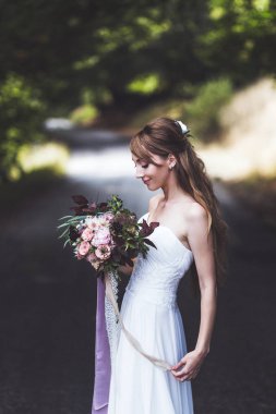 Gelin ve düğün buketi 