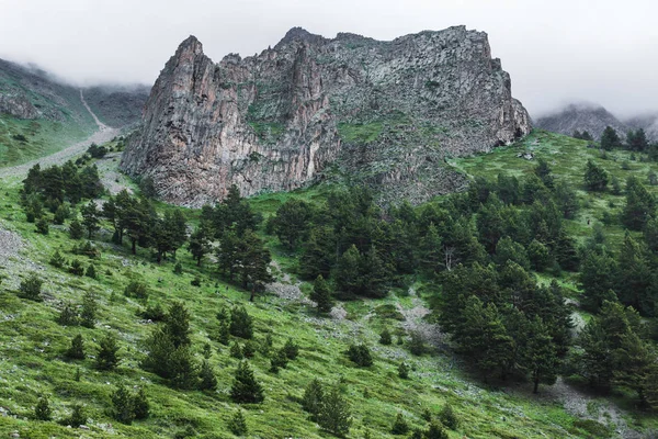 Paisagem montanhosa no Cáucaso — Fotografia de Stock