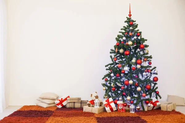 Noel ve yeni yıl için ev dekorasyonu — Stok fotoğraf