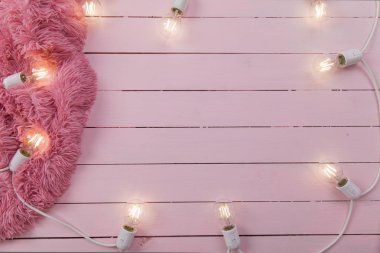 ışık beyaz lambalar pembe kurullarının