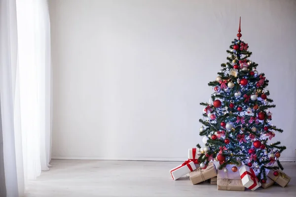 Árvore de Natal presentes de decoração de Natal — Fotografia de Stock