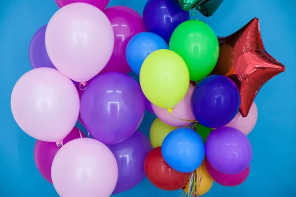 Balloons and gifts for birthday celebration — Stock Photo, Image