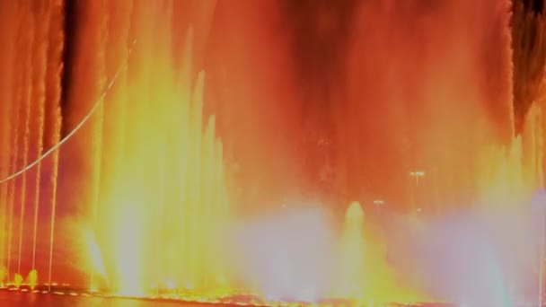 Музыкальный фонтан "Сочи Россия" в Олимпийском парке 28.02.2018 — стоковое видео