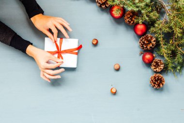 Noel arka plan Kış Yılbaşı tatil hediye