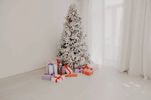 Árvore de Natal ano novo presentes decoração feriado inverno — Fotografia de Stock