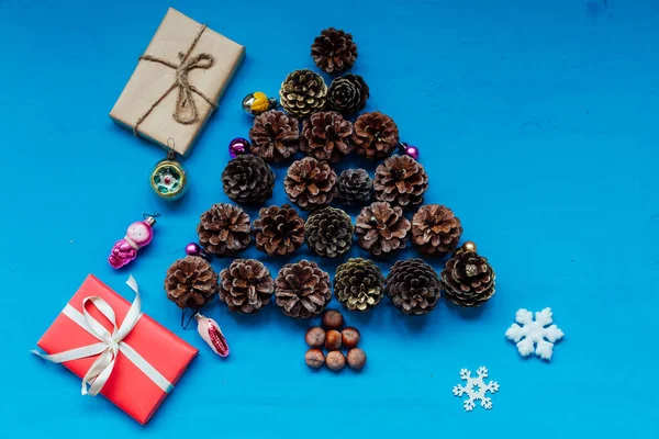 Yılbaşı ağacı Yılbaşı hediyeleri dekor dekorasyon kış tatil