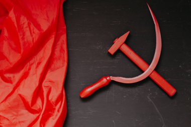 Kırmızı orak ve çekiç işçileri ve köylüler devrimi