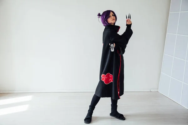 Beautiful woman anime cosplayer with purple hair Japan — Stock Photo, Image