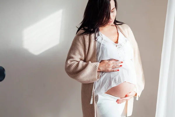 Felkészülés a szülés terhes nő portréja — Stock Fotó