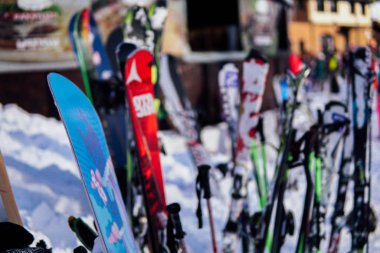 Kar Dağları alp snowboards kış sporları tesisi,