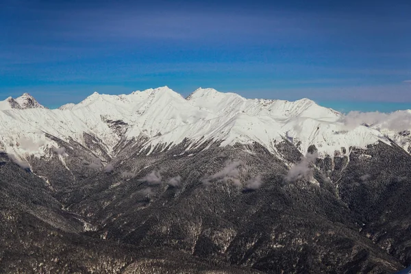 O topo da estação de esqui de inverno Mount Snow — Fotografia de Stock