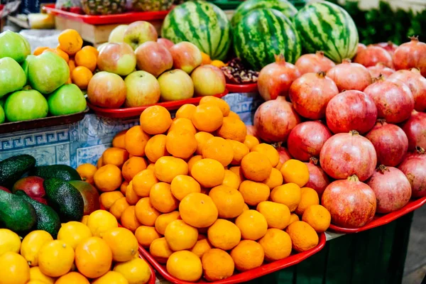 Fruit Vegetables Apples Oranges Tomatoes Tangerines Melons — Stock Photo, Image